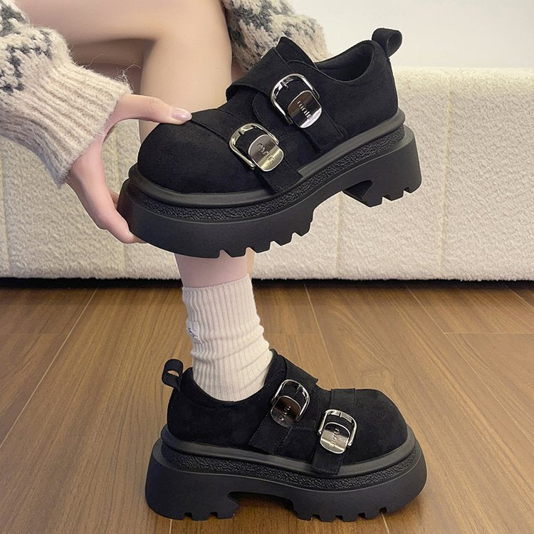 Damen modische Schnürschuhe mit klobiger Gummisohle und auffälligen Schnallen EB