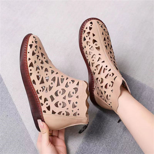 Damen Offene Clogs mit dekorativem Lochdesign EB