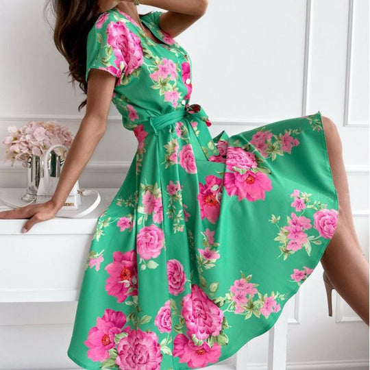 Damen Maxikleid mit Wickeldetail und farbenfrohem Blumenmuster EB