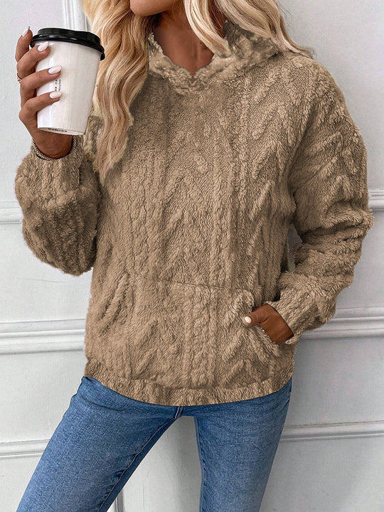 Damen Flauschiger Hoodie mit Kängurutasche EB