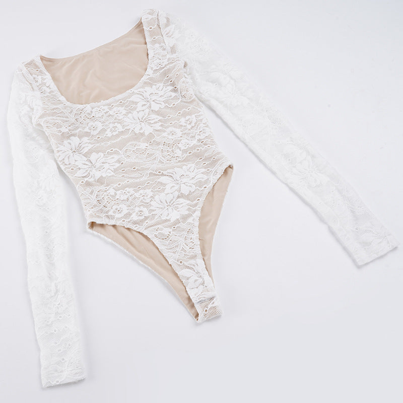 Damen Elegantes Spitzenshirt mit langen Ärmeln und romantischen Details EB