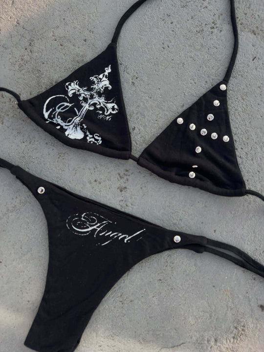 Damen Bikini-Set mit ausgefallenen Details und einzigartigen Akzenten EB