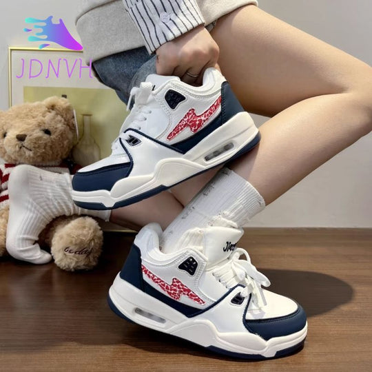Damen Sportliche Lifestyle-Sneaker mit atmungsaktivem Design und gepolsterter Sohle EB