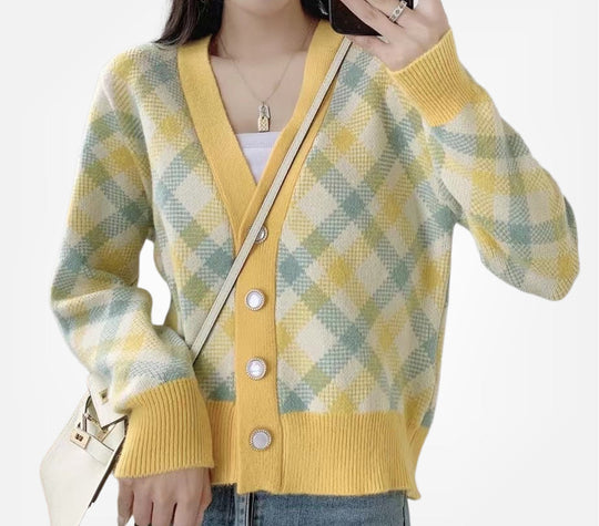 Damen modischer Strickcardigan mit Karomuster und eleganter Knopfleiste EB
