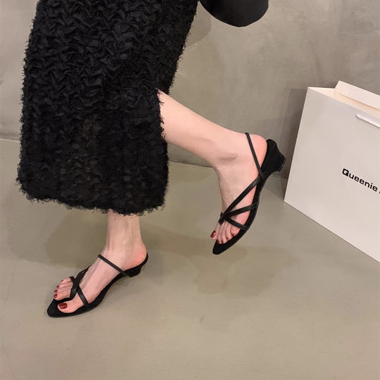 Damen flache Riemchensandalen mit elegantem Blockabsatz EB