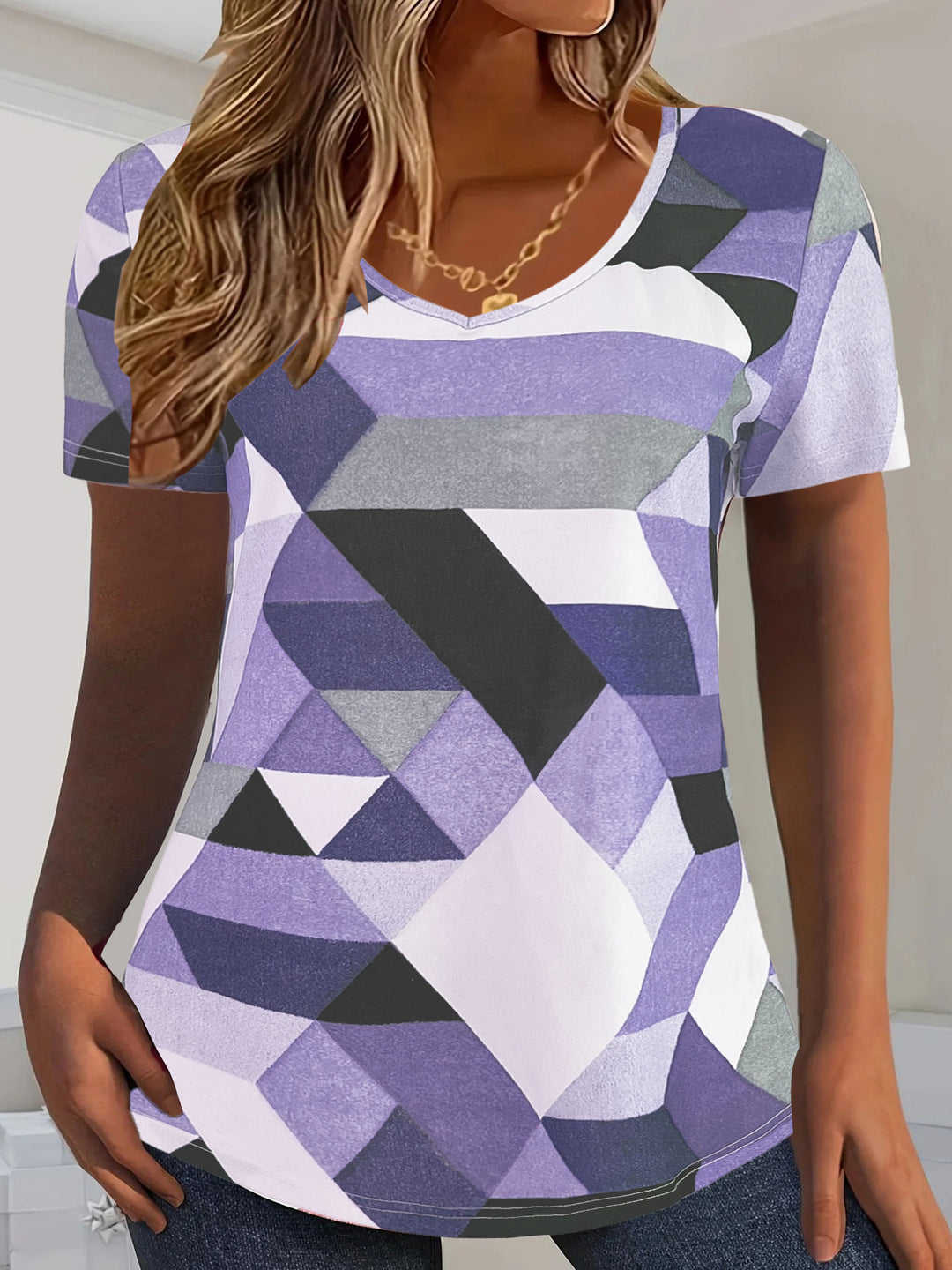 Damen V-Ausschnitt T-Shirt mit modernem geometrischem Muster EB