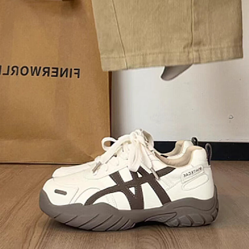Damen Sportliche Sneakers mit dämpfender Sohle und flexiblem Obermaterial EB