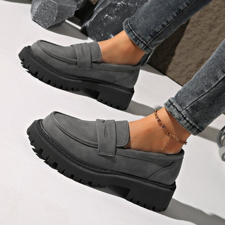 Damen Chunky Mokassins mit robustem Profil EB