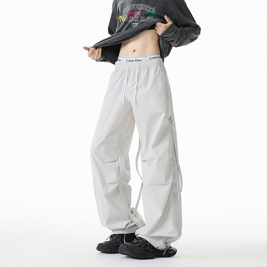 Damen Lässige Sporthose mit verstellbarem Bund und modernen Schnittelementen EB