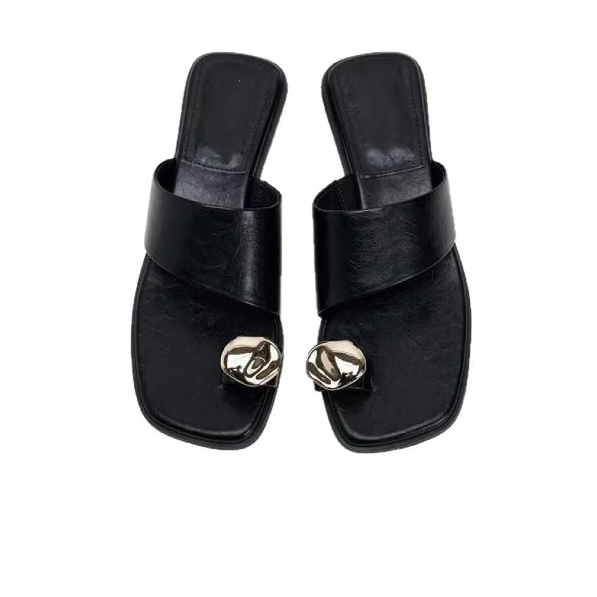 Damen Elegante Pantoletten mit modischem Design und goldenen Akzenten EB