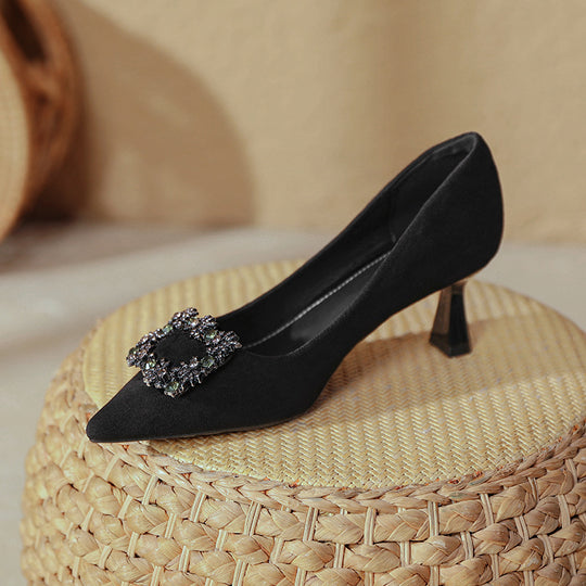 Damen elegante Pumps mit glamourösem Schmuckdetail EB