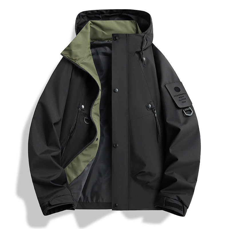 Herren wasserdichte Urban-Hardshelljacke mit verschweißten Nähten, verstellbarer Kapuze und Utility-Ärmeltasche EB