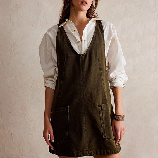 Damen lässiges Freizeitleinenkleid mit tiefem Ausschnitt und großen Taschen EB