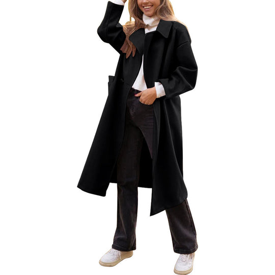 Damen Oversize-Mantel mit weitem Revers, überschnittener Schulter und verdeckter Knopfleiste EB