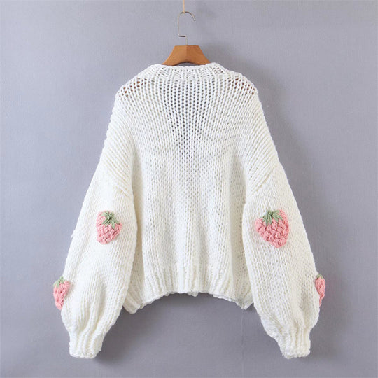 Damen Strickjacke mit Erdbeerapplikationen und Knopfverschluss EB