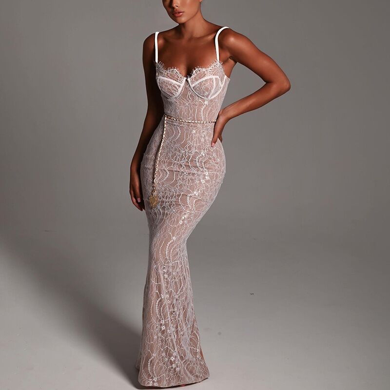 Damen Spitzenmaxikleid mit verführerischem Lingerie-Look und elegantem Akzent EB
