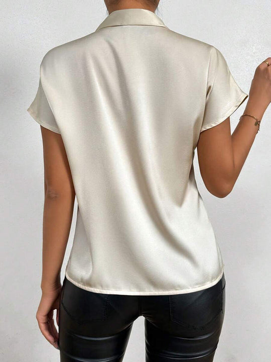 EB | Satinbluse Kurzarm Hoher Kragen mit Schleife Eleganter Entspannter Schnitt