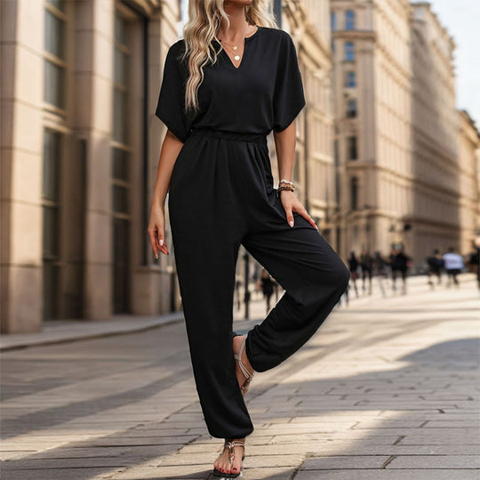 Damen lässiger Jumpsuit mit eleganter Drapierung und Taillierung EB
