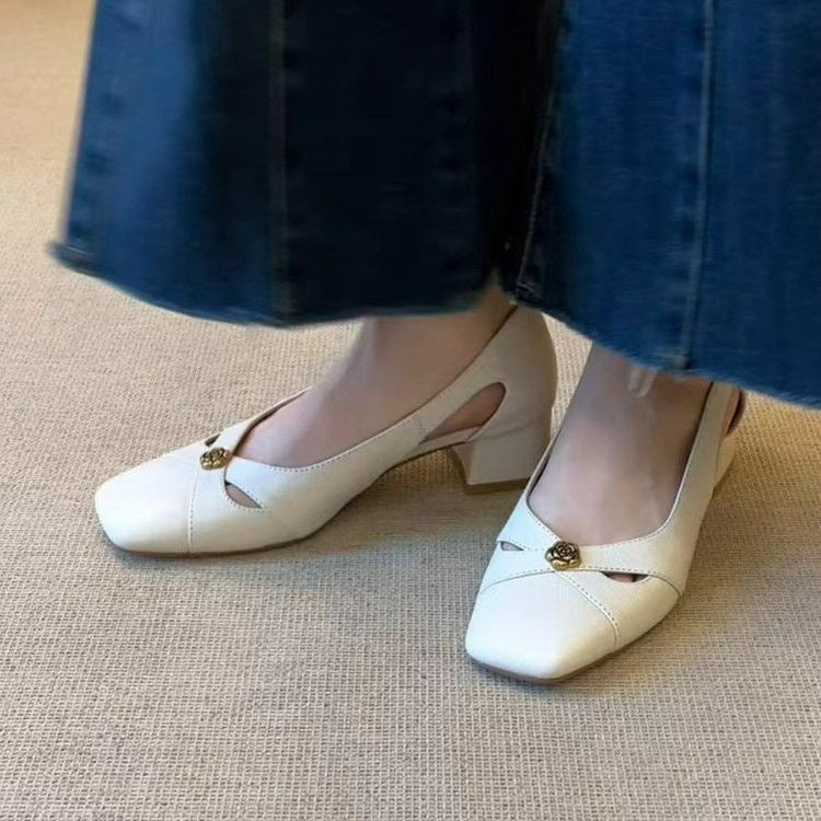 Damen Elegante und bequeme Pumps mit modischer Querriemenverzierung EB