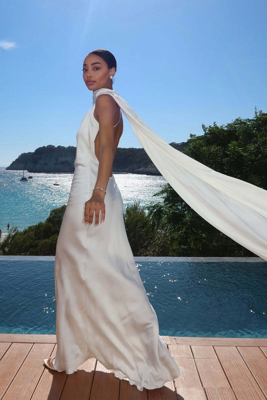 Damen Elegantes Abendkleid mit fließendem Design und schulterfreier Kapuze EB