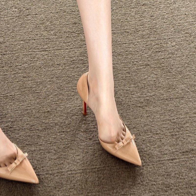 Damen spitze High Heel Pumpes mit verzierter Schleifenapplikation EB