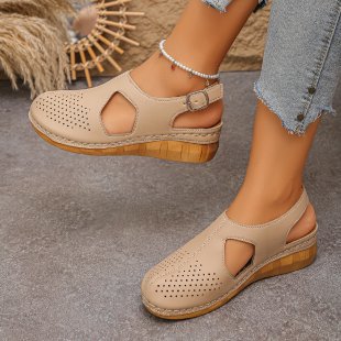 Damen Bequeme Clogs mit luftigen Cut-Outs EB