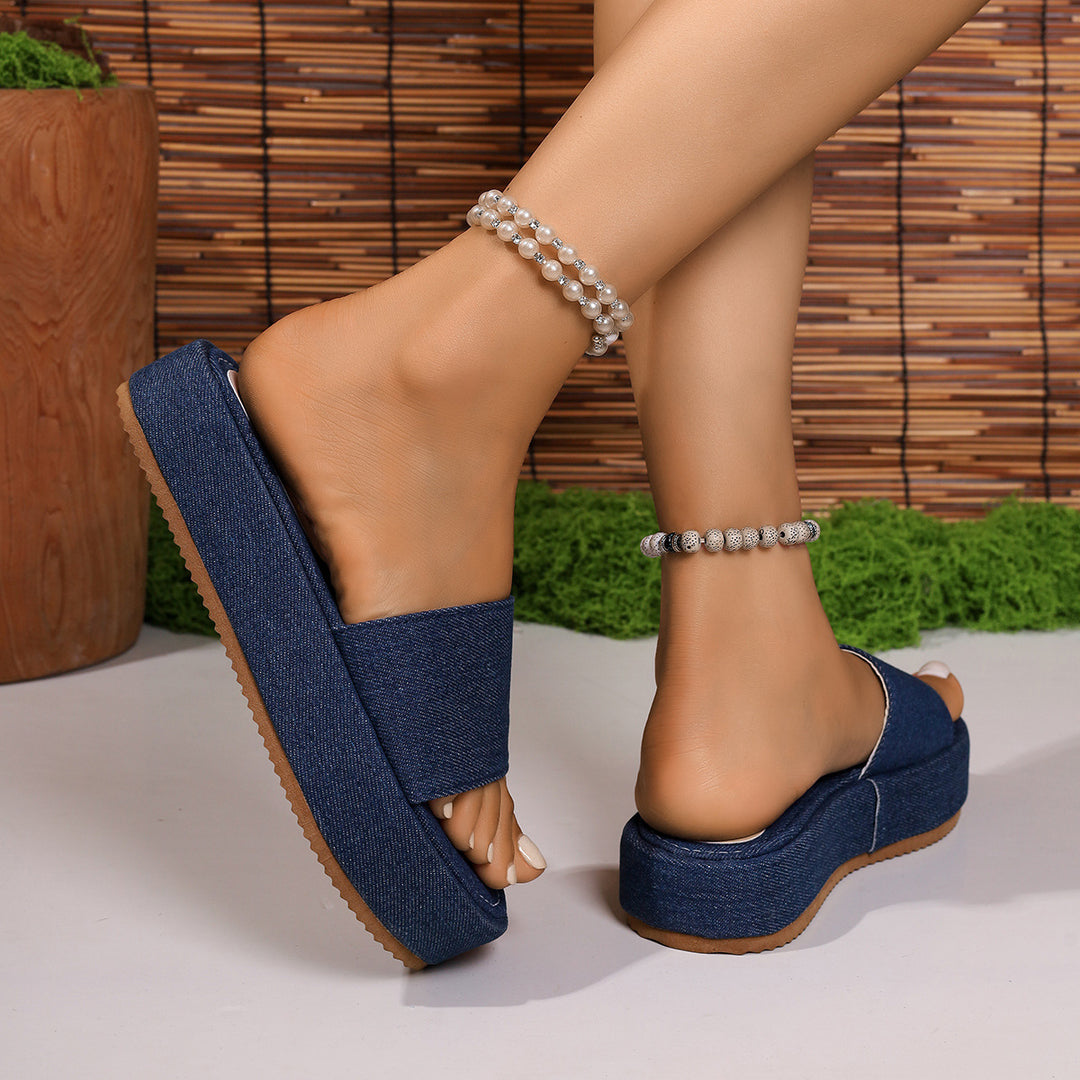 Damen Riemchen-Pantoletten mit komfortablem Denim-Obermaterial und rutschfester Sohle EB