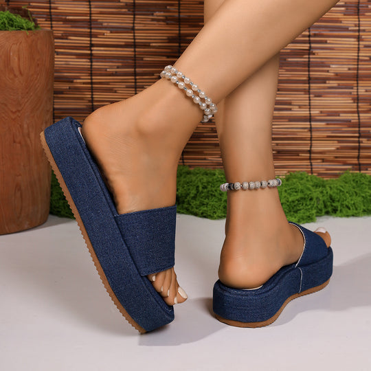 Damen Riemchen-Pantoletten mit komfortablem Denim-Obermaterial und rutschfester Sohle EB