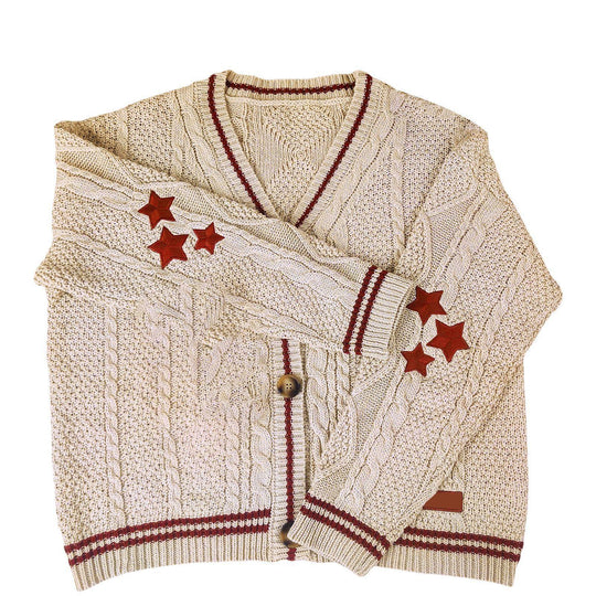 Damen nan oversized Zopfmuster-Cardigan mit V-Ausschnitt, Knopfleiste und Sternapplikationen EB