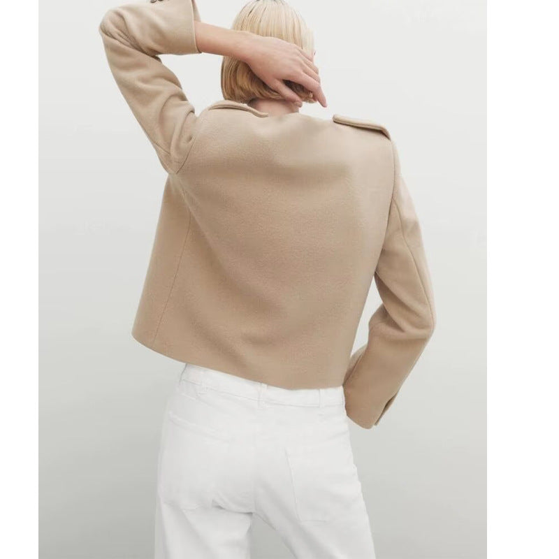 Damen Kurzjacke mit praktischen Taschen und eleganten Knopfdetails EB
