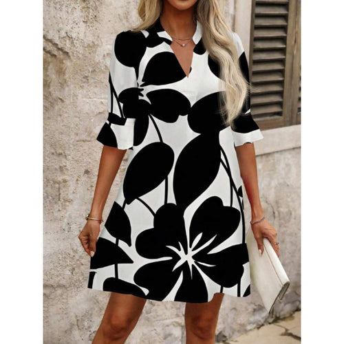 Damen Sommerkleid mit modischem Floral-Design EB