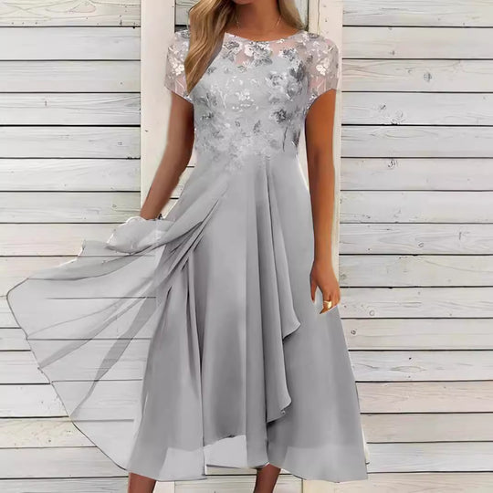 Damen nan elegantes Chiffon-Midikleid mit floraler Spitzenapplikation und fließendem Tellerrock EB