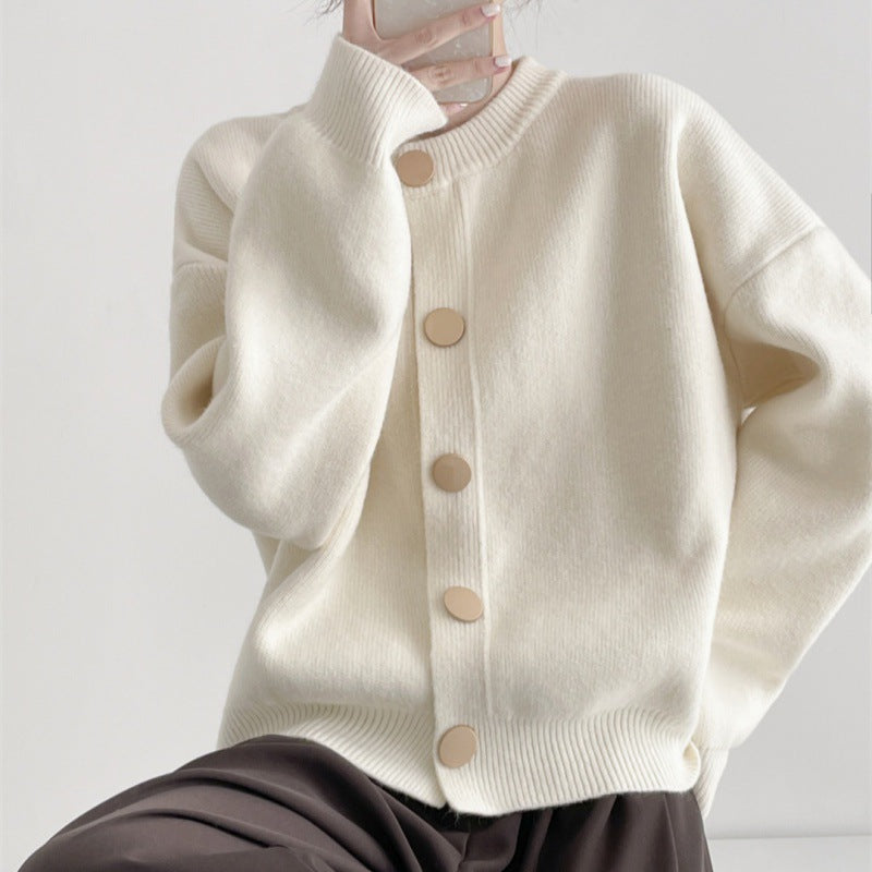 Damen Strickjacke mit komfortablem Schnitt und eleganten Knopfdetails EB