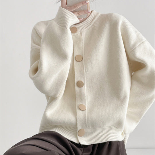 Damen Strickjacke mit komfortablem Schnitt und eleganten Knopfdetails EB