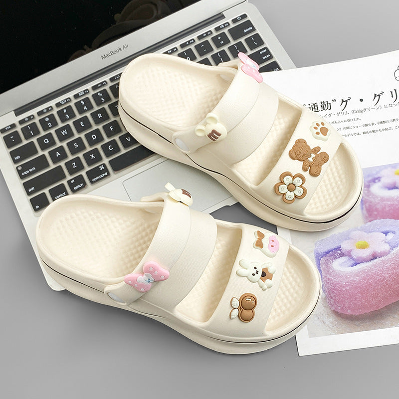 Damen trendige und bequeme Clogs mit bunten Verzierungen EB