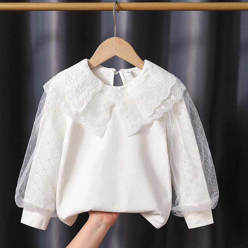 Mädchen modische Bluse mit eleganten Tüllärmeln und kunstvoller Spitzenverzierung EB