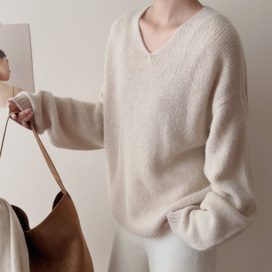 Femme Luxuriöser V-Ausschnitt Pullover EB