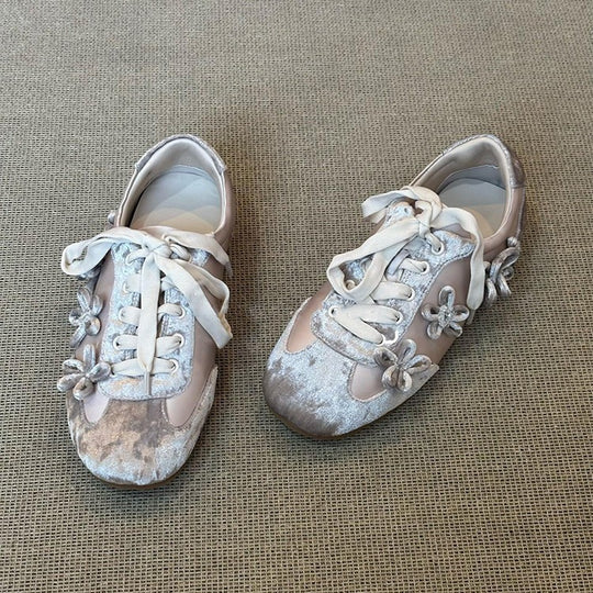 Damen trendige Sneaker mit floralem Dekor und komfortabler Sohlenstruktur EB