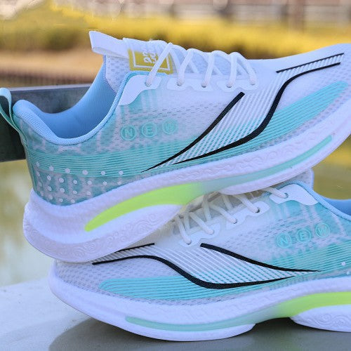Damen Leichte und atmungsaktive Laufsneaker EB
