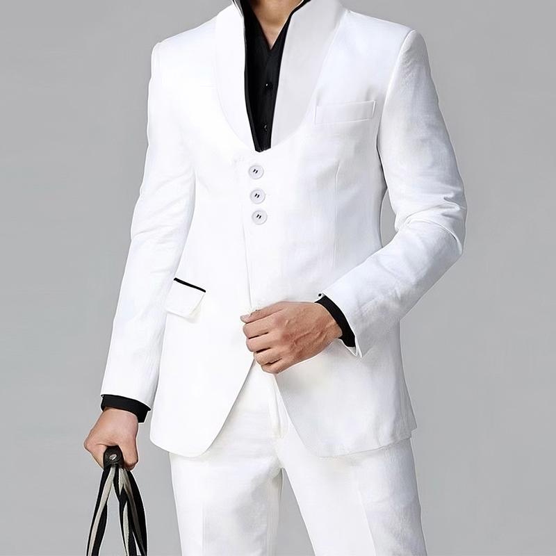 Damen Blazer mit elegantem Schnitt und modernen Knopfdetails EB