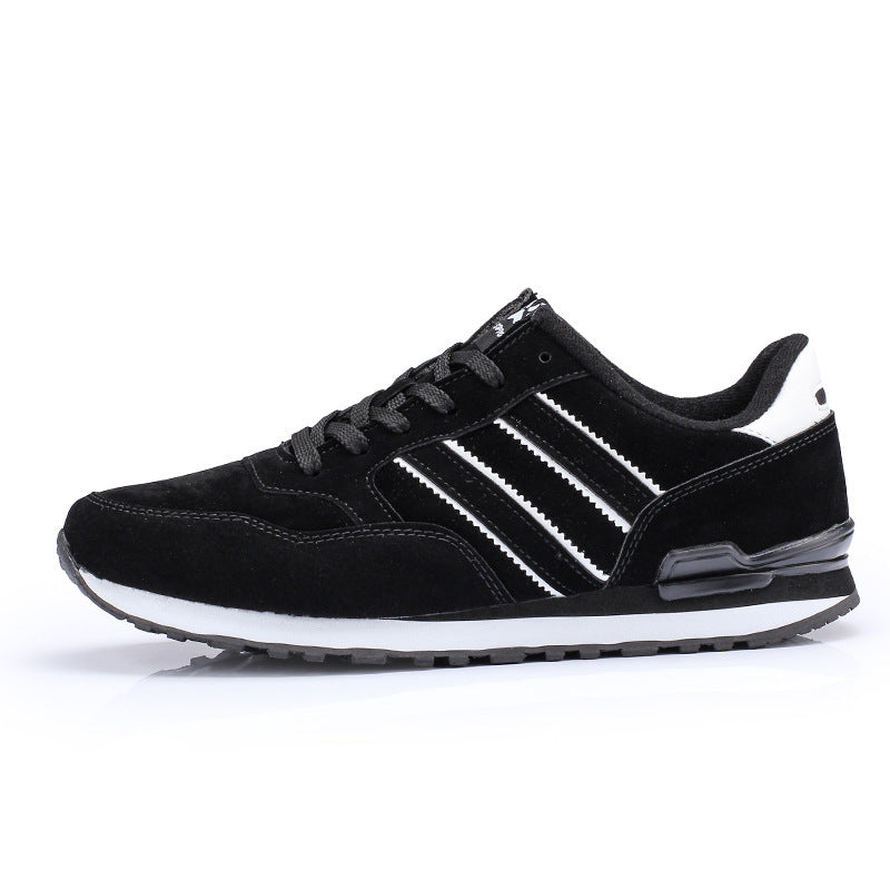 Herren retro Sneaker mit Wildlederoptik, gepolsterter Fersenpartie und rutschfester Laufsohle EB