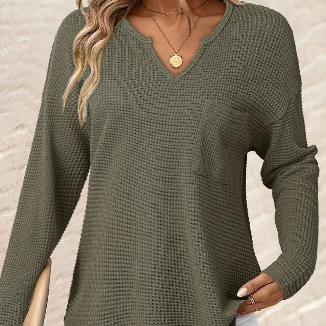 Damen Waffelstrick-Longsleeve mit V-Notch, Brusttasche und legerer Oversize-Passform EB