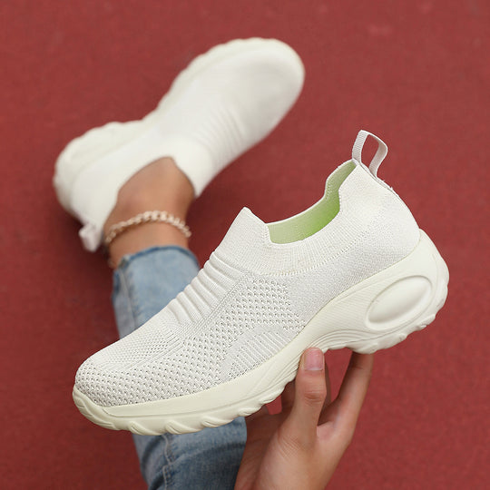 Damen Sportliche Slip-On Sneakers mit atmungsaktivem Obermaterial und rutschfester Sohle EB