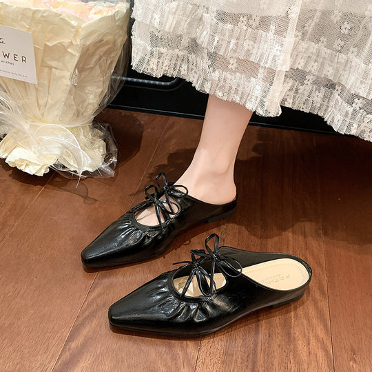 Damen Elegante Mules mit glänzendem Obermaterial und verspielten Schleifen EB