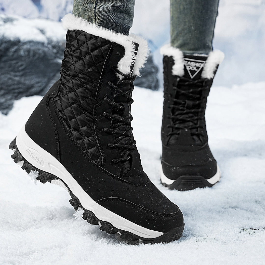 Damen Winterfestige Stiefel mit isolierter Fütterung und rutschfester Sohle EB