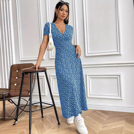 Damen Maxikleid mit elegantem Wickelausschnitt und floralem Muster EB