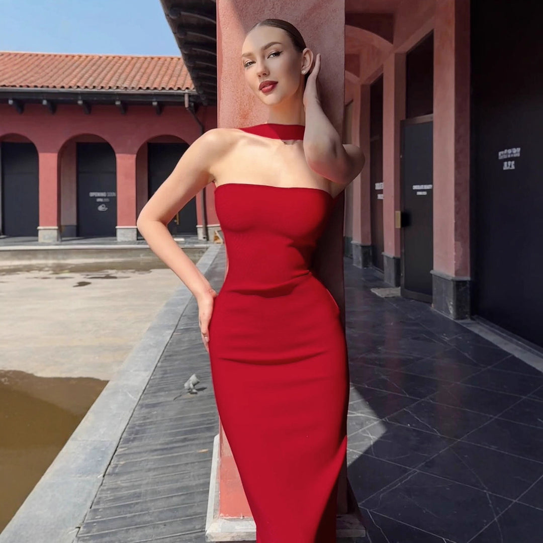 Damen Enges Abendkleid mit tiefem U-Ausschnitt und chicer Rückenpartie EB