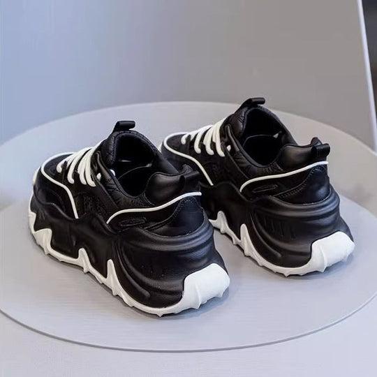 Damen Sportliche Chunky-Sneaker mit dämpfender Sohle und strapazierfähigem Obermaterial EB