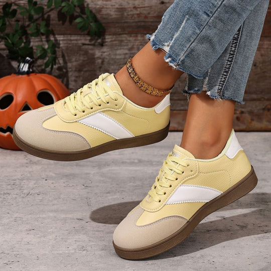 Damen Modische und komfortable Sneakers mit metallic Oberfläche EB