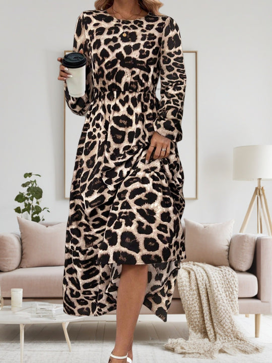Damen Elegantes Langarm-Maxikleid mit modernem Tierprint und asymmetrischem Saum EB